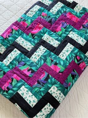 Handmade Cotton Quilt 70x96 Floral Patchwork  Queen Vintage